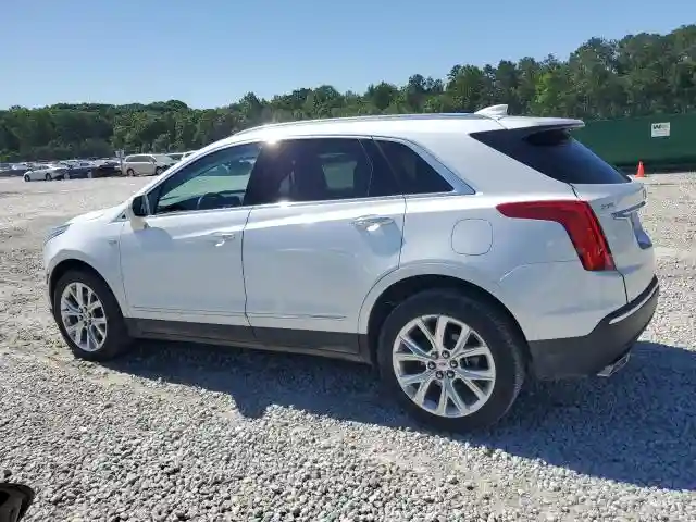 1GYKNCRS5JZ225277 2018 CADILLAC XT5-1