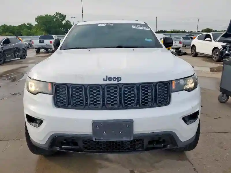 1C4RJFAG0JC391539 2018 JEEP GRAND CHEROKEE-4