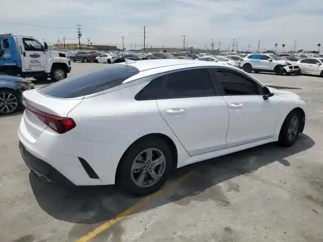 5XXG24J24MG031658 2021 KIA K5-2