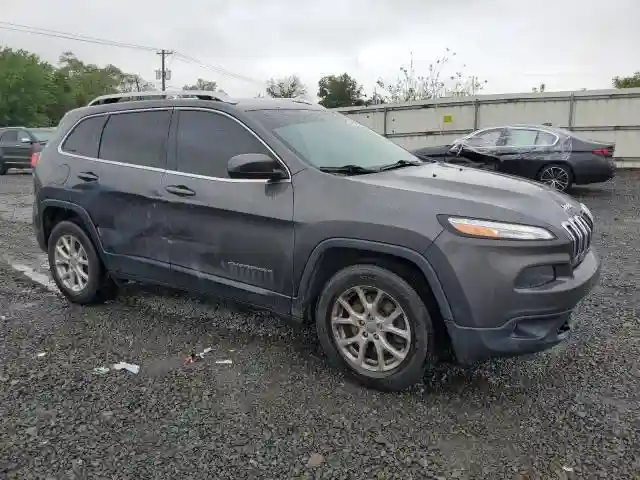 1C4PJMCB4HW564632 2017 JEEP GRAND CHEROKEE-3