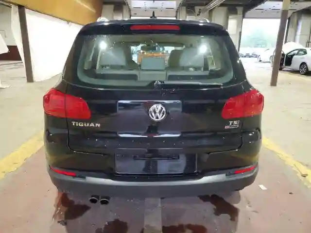 WVGBV7AX8HK016490 2017 VOLKSWAGEN TIGUAN-5