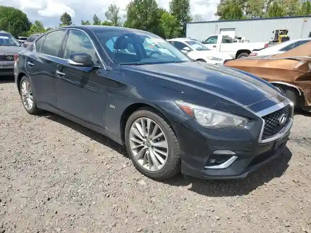 JN1EV7AR4JM440636 2018 INFINITI Q50-3