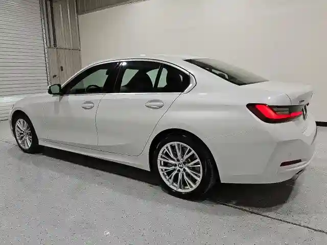 3MW89FF09R8E49101 2024 BMW 3 SERIES-1
