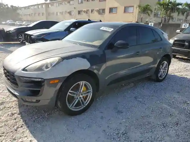 WP1AB2A59GLB47963 2016 PORSCHE MACAN-0
