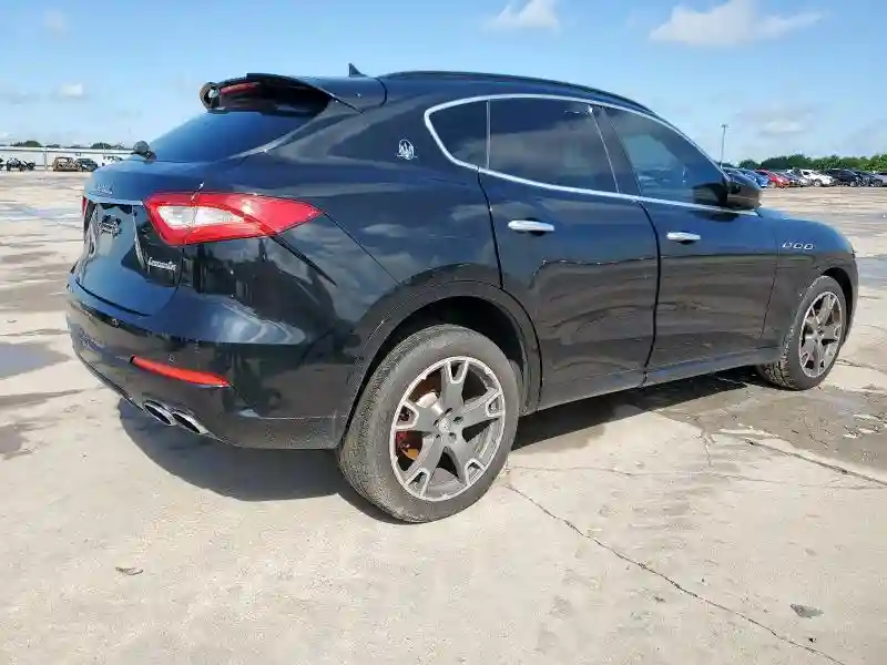 ZN661XUS8HX234903 2017 MASERATI ALL MODELS-2