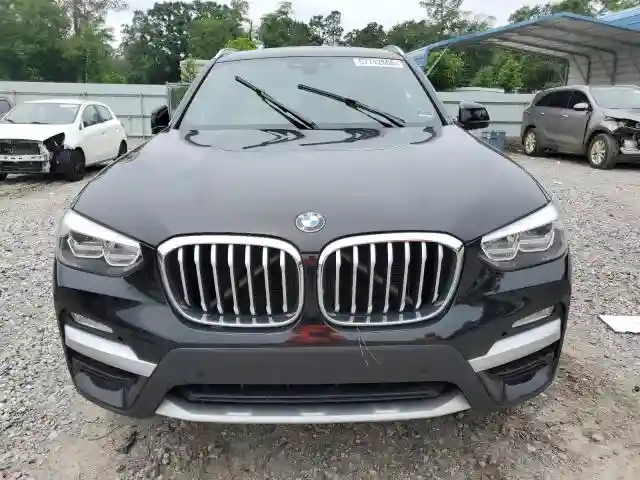 5UXTR7C52KLR47964 2019 BMW X3-4