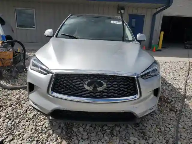 3PCAJ5M38KF125979 2019 INFINITI QX50-4