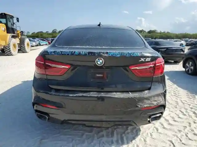 5UXKU2C55J0X49411 2018 BMW X6-5