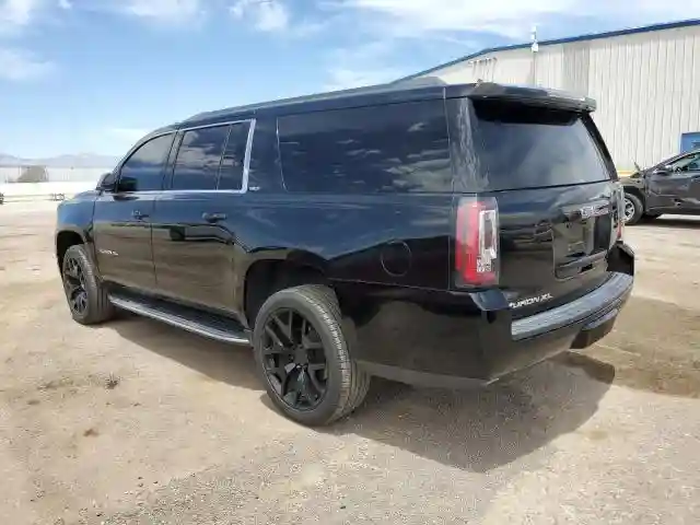 1GKS1GKC8JR319914 2018 GMC YUKON-1