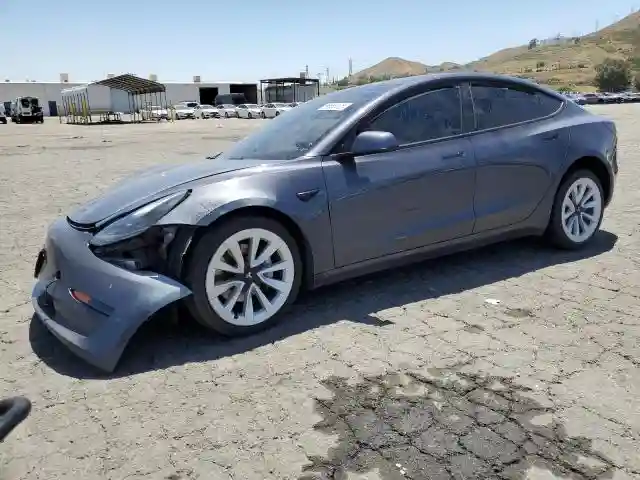 5YJ3E1EA1NF191426 2022 TESLA MODEL 3-0
