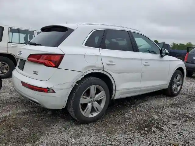 WA1BNAFY5J2230548 2018 AUDI Q5-2
