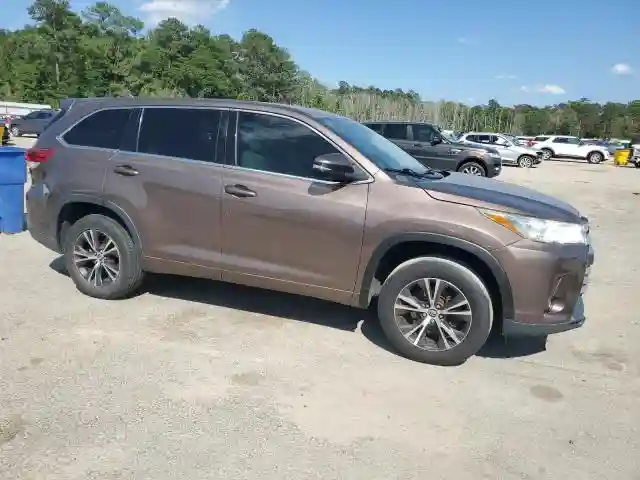 5TDZZRFH0HS191832 2017 TOYOTA HIGHLANDER-3