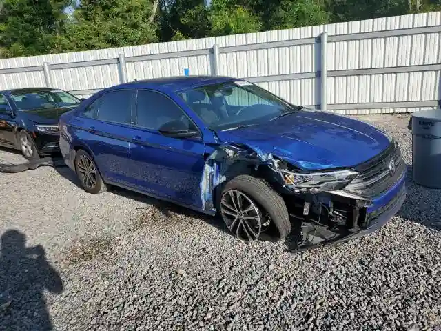 3VWBM7BU4RM032687 2024 VOLKSWAGEN JETTA-3