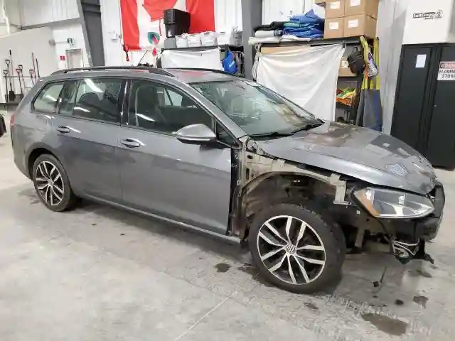 3VW017AU7HM530074 2017 VOLKSWAGEN GOLF-3