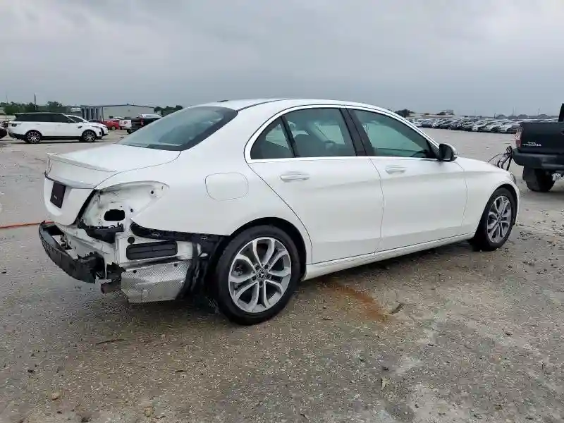 55SWF4JB2JU257937 2018 MERCEDES-BENZ C-CLASS-2