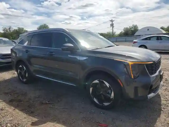 KNDRHDJG0S5323943 2025 KIA SORENTO-3