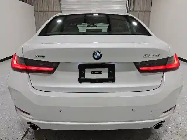 3MW89FF09R8E49101 2024 BMW 3 SERIES-5