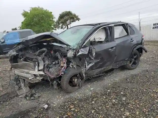 JTMEWRFV3KD517901 2019 TOYOTA RAV4-0