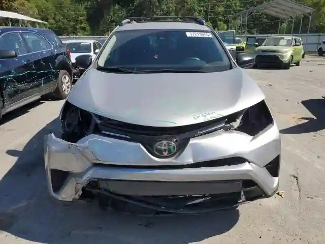 JTMZFREV3JJ177037 2018 TOYOTA RAV4-4