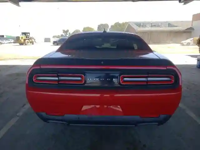 2C3CDZBT2GH237032 2016 DODGE CHALLENGER-5