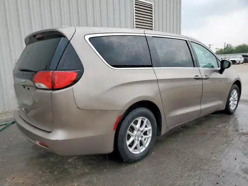 2C4RC1DGXHR577647 2017 CHRYSLER PACIFICA-2