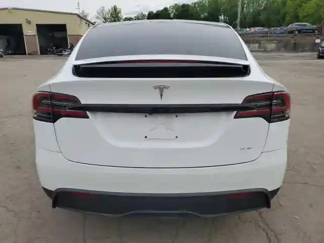 7SAXCBE60NF329534 2022 TESLA MODEL X-5