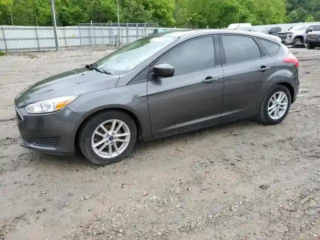 1FADP3K23JL262100 2018 FORD FOCUS-0