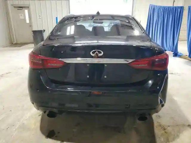 JN1EV7AR6JM430349 2018 INFINITI Q50-5