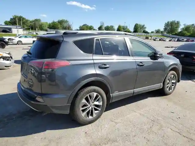 JTMRJREV4HD104749 2017 TOYOTA RAV4-2