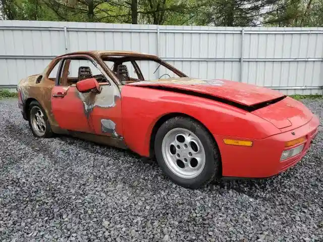 WP0AA0958GN152718 1986 PORSCHE 944-3