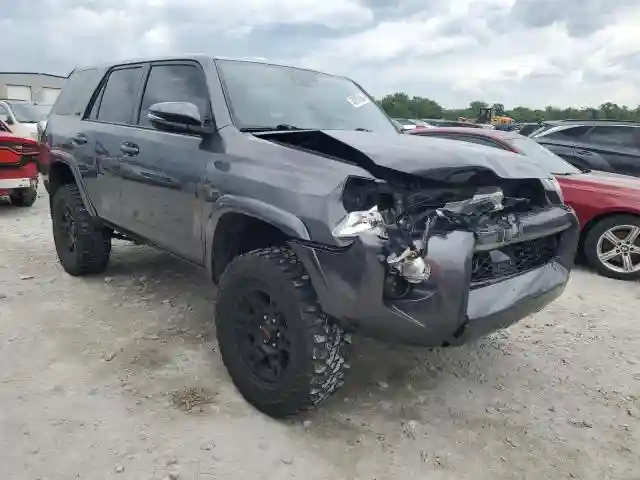 JTEBU5JR7L5740672 2020 TOYOTA 4RUNNER-3