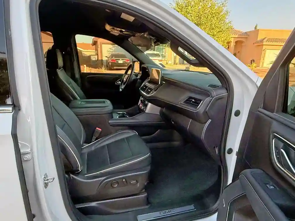 1GKS1BKD7NR227100 2022 GMC YUKON-4