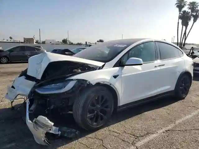 7SAXCDE5XNF342519 2022 TESLA MODEL X-0