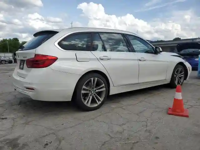 WBA8K3C56HK678982 2017 BMW 3 SERIES-2