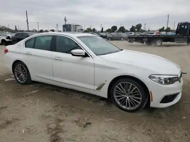WBAJA9C51JG623288 2018 BMW 5 SERIES-3