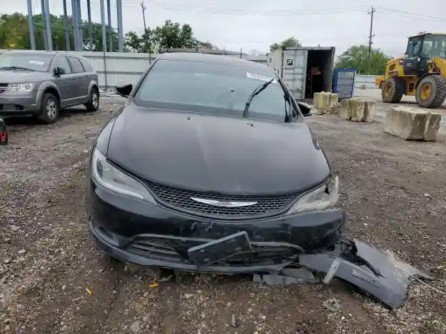 1C3CCCBGXGN122026 2016 CHRYSLER 200-4