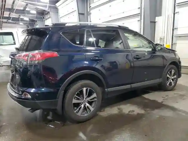 JTMRFREV3JD239857 2018 TOYOTA RAV4-2