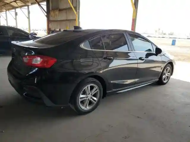 1G1BE5SM1H7108873 2017 CHEVROLET CRUZE-2