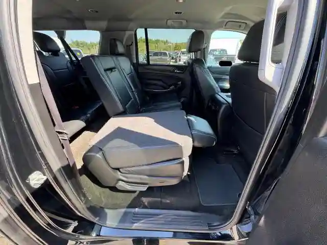 1GNSKGKC7HR355426 2017 CHEVROLET SUBURBAN-5