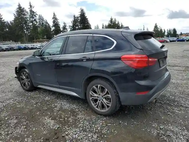 WBXHT3C39H5F86168 2017 BMW X1-1