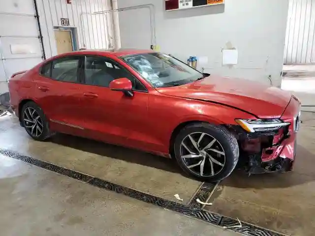 7JR102FK1LG038567 2020 VOLVO S60-3