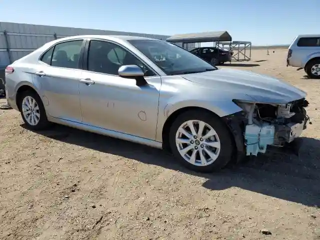 JTNB11HKXJ3042155 2018 TOYOTA CAMRY-3