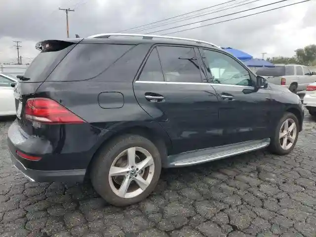 4JGDA5JB9HA985931 2017 MERCEDES-BENZ GLE-CLASS-2