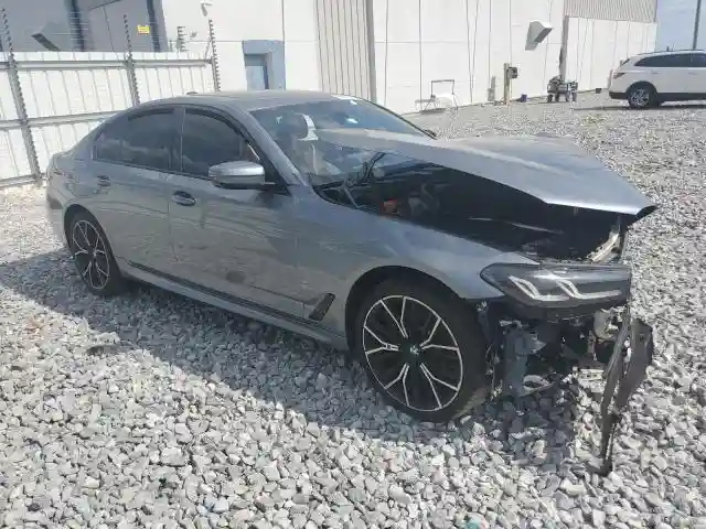WBA13AG05MCF22098 2021 BMW 5 SERIES-3