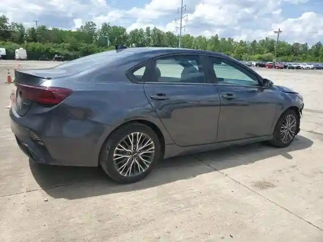 3KPF54ADXRE818893 2024 KIA FORTE-2