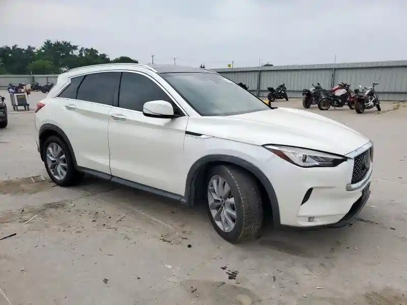 3PCAJ5M11KF144808 2019 INFINITI QX50-3