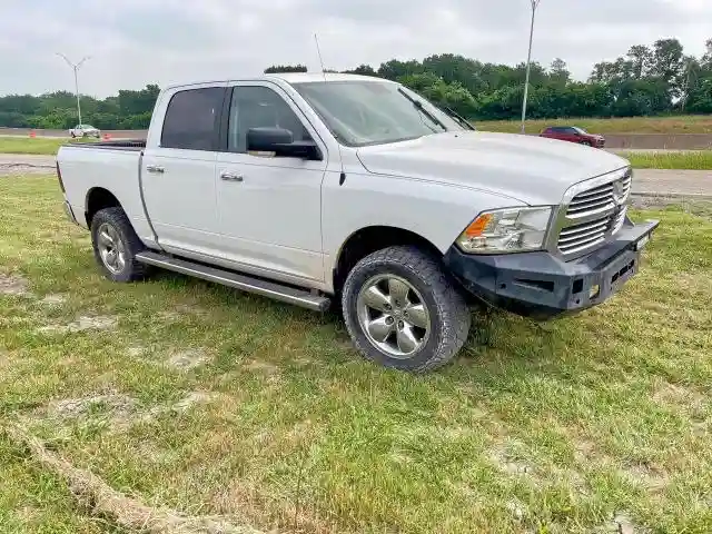 1C6RR7LM1FS688552 2015 RAM 1500-0