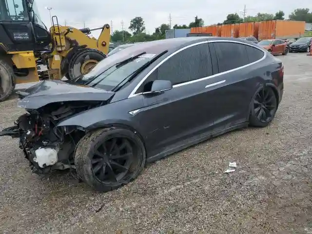 5YJXCAE22GF017593 2016 TESLA MODEL X-0