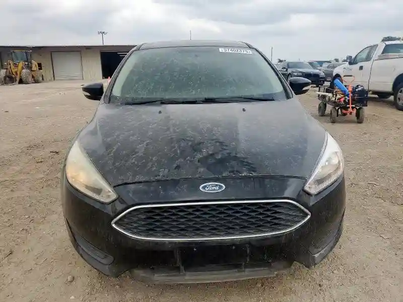 1FADP3K23HL216602 2017 FORD FOCUS-4