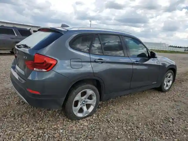 WBAVM1C58FVW57385 2015 BMW X1-2